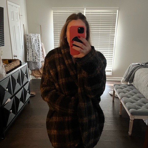 Cardi - Picture 6 of 7